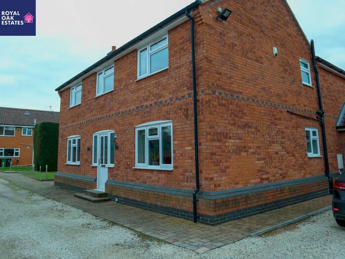 3 Bedroom Detached House To Rent In Lindum Close, Syston, LE7
