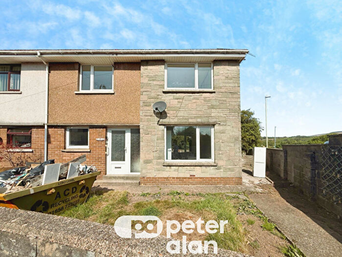 3 Bedroom House To Rent In Williams Crescent, CF32