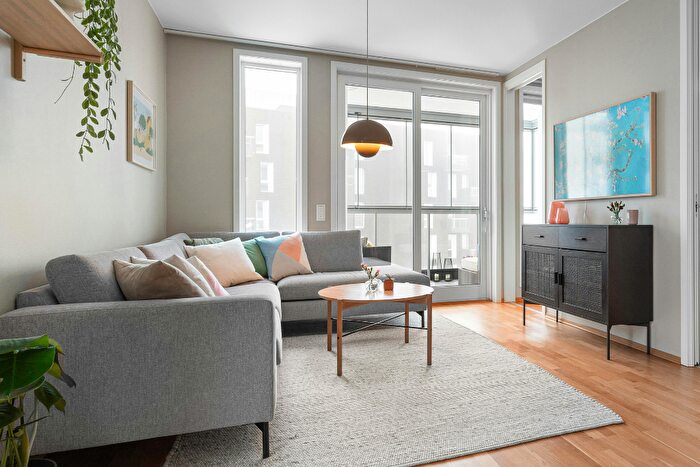 2 Bedroom Apartment For Sale In Salford Riverside, M5