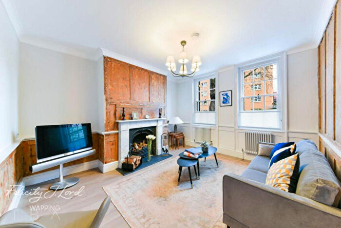 2 Bedroom Apartment To Rent In Cable Street, London, E1