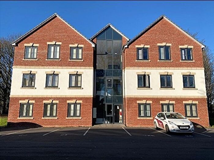 2 Bedroom Flat To Rent In Ikon Avenue, Wolverhampton, WV6