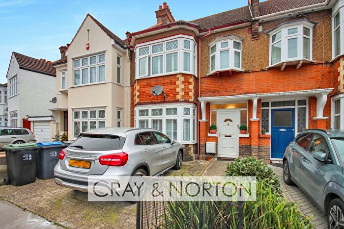 3 Bedroom Terraced House For Sale In Shirley Park Road, Croydon, CR0