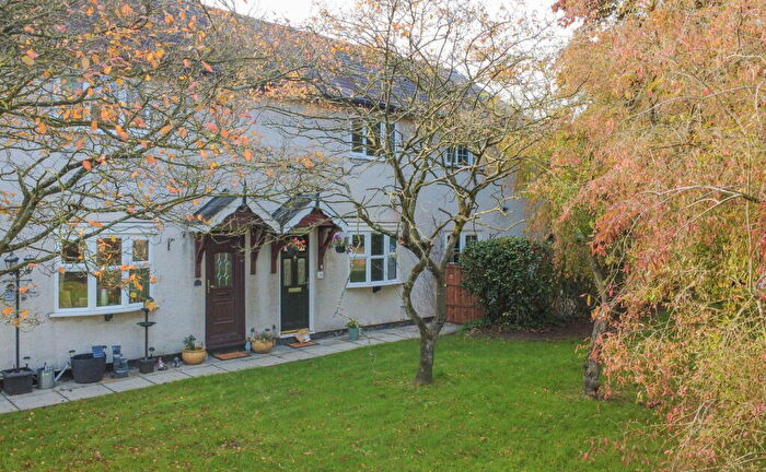 2 Bedroom Cottage For Sale In Stanley Lane, Eastham, CH62