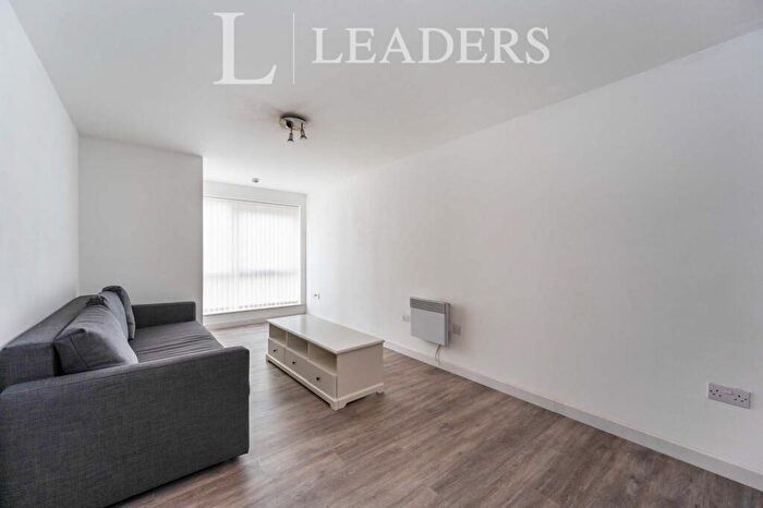 2 Bedroom Apartment To Rent In The Roundhouse, Gunwharf Quays, PO1