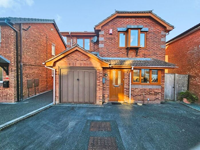 4 Bedroom Detached House For Sale In Redwing Drive, Biddulph, Staffordshire Moorlands, ST8