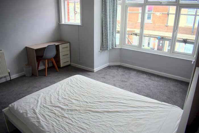 4 Bedroom Terraced House To Rent In Manners Road, Southsea, Portsmouth, PO4