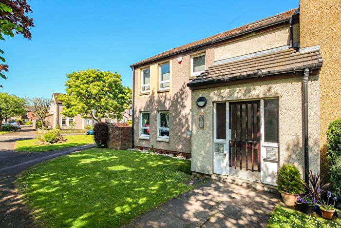 1 Bedroom Flat To Rent In South Scotstoun, South Queensferry, EH30