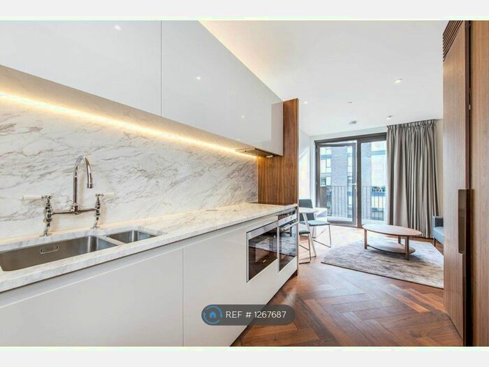 Studio To Rent In Ambassador Building, London SW8