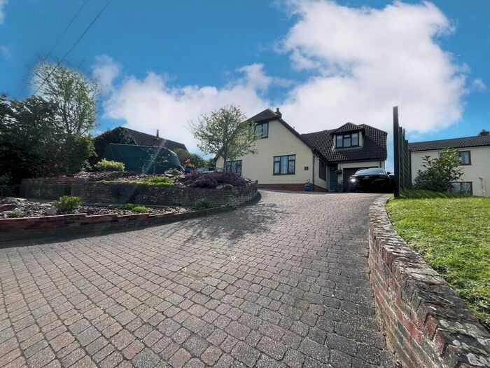 4 Bedroom Detached House For Sale In Peggys Walk, Littlebury, Saffron Walden, CB11