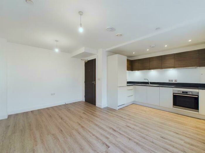 1 Bedroom Apartment To Rent In Clifton House, Broadway, Peterborough, PE1