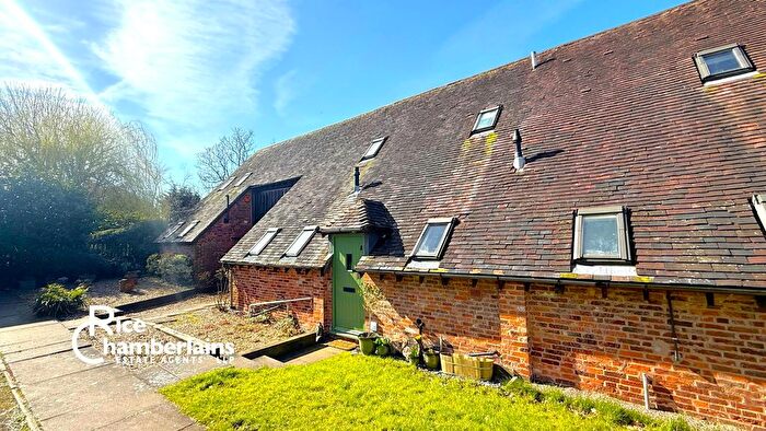 2 Bedroom Mews For Sale In Oak Farm Road, Bournville, Birmingham, B30