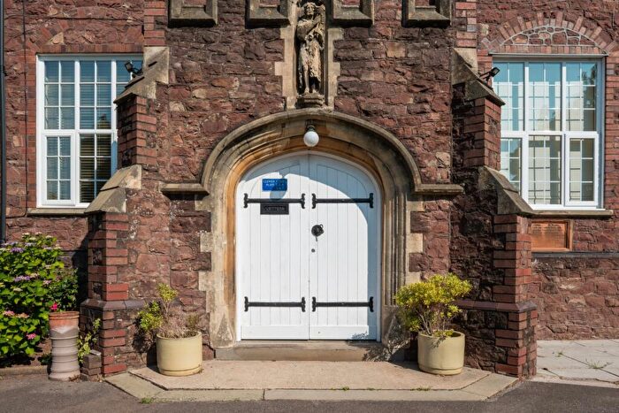 3 Bedroom Apartment For Sale In Clewer Court, Newport, NP20