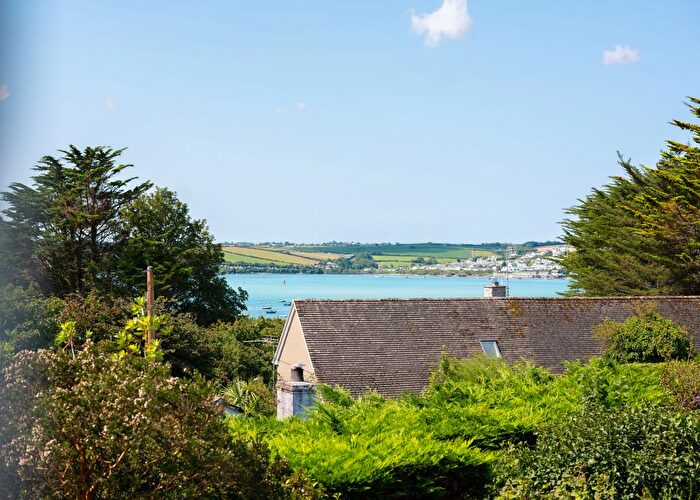 4 Bedroom Detached House For Sale In Tewennow, Porthilly, PL27