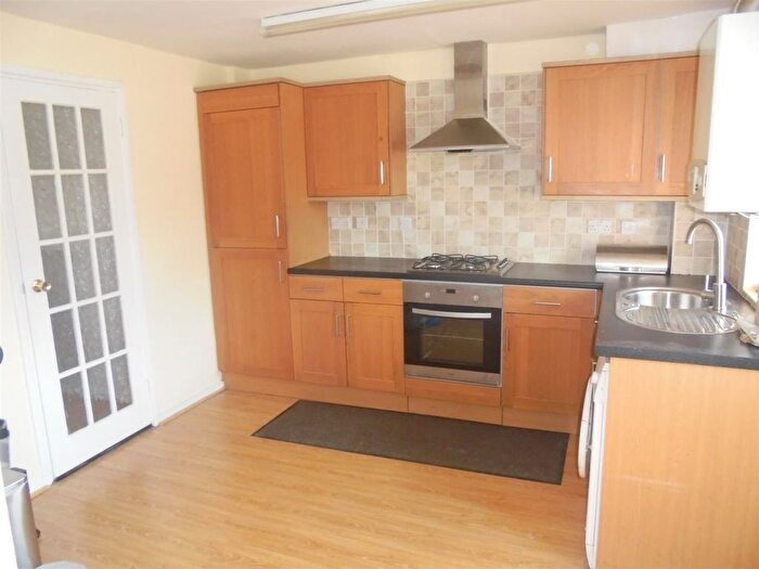 3 Bedroom Terraced House To Rent In Hamilton Place, Leeds, LS7