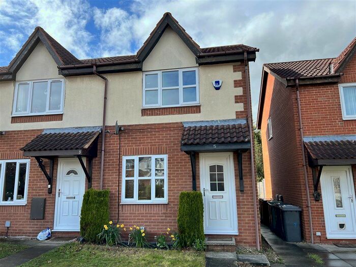 2 Bedroom Terraced House To Rent In Pinders Green Walk, Methley, LS26