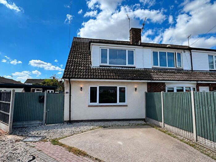3 Bedroom Semi-Detached House For Sale In Blackbrook Close, Shepshed, LE12