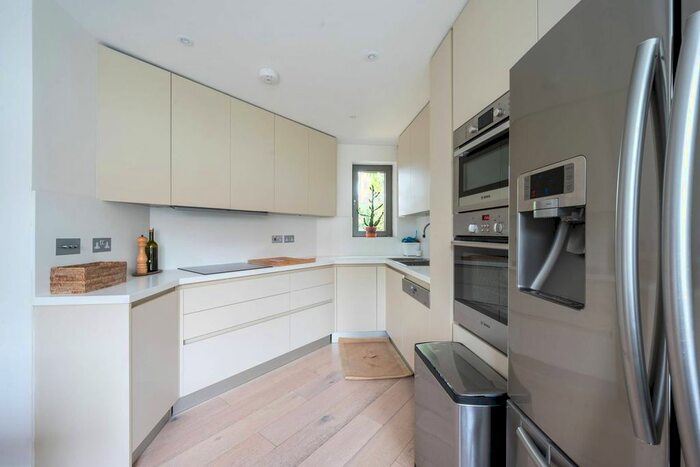 4 Bedroom Property To Rent In Boileau Road, Barnes, London, SW13