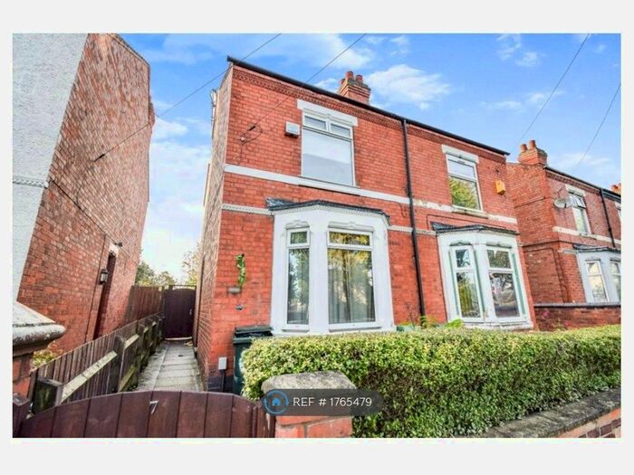 3 Bedroom Terraced House To Rent In Lythalls Lane, Coventry, CV6