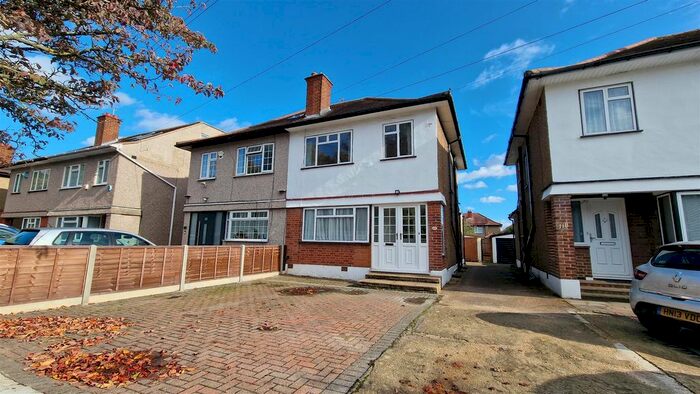 3 Bedroom Semi-Detached House To Rent In Park Lane, Hayes, UB4