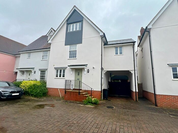 4 Bedroom Semi Detached House To Rent In Heybridge Hall Gardens, Maldon, Essex, CM9