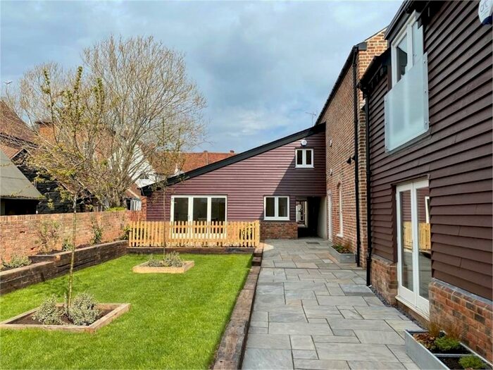 1 Bedroom Apartment To Rent In Henley-on-Thames, Oxfordshire, RG9