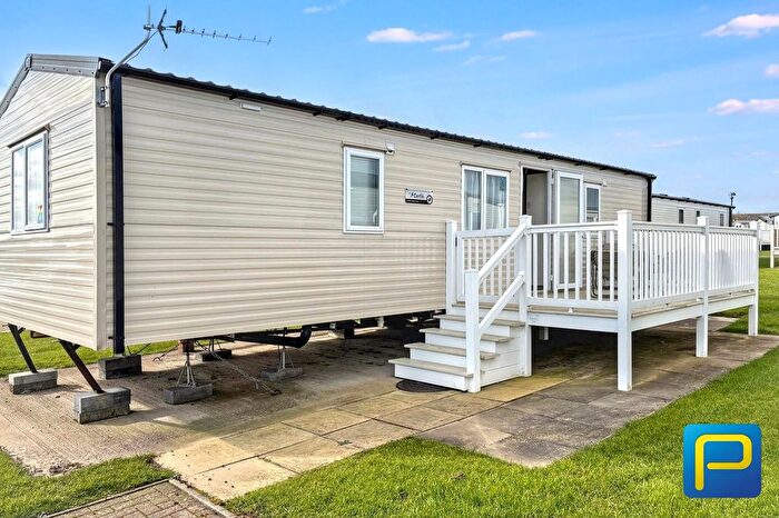 2 Bedroom Property For Sale In Links Road, Amble, Morpeth, NE65