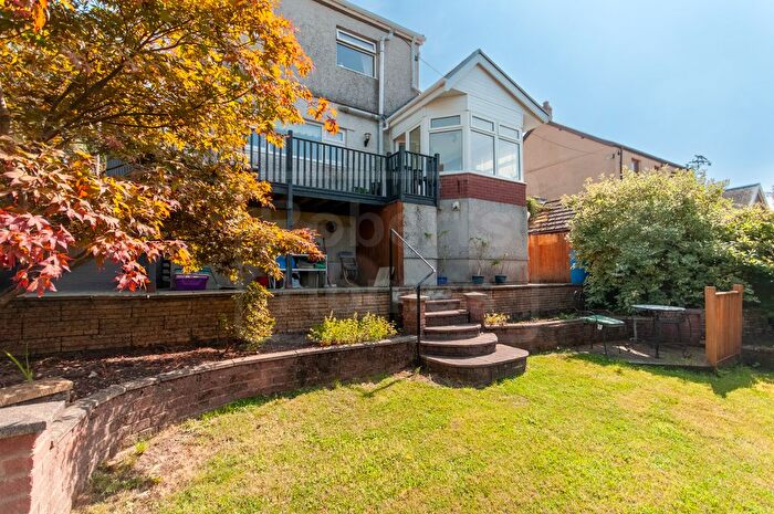 3 Bedroom Detached House For Sale In Gorsafle, Ystradgynlais, Swansea, SA9