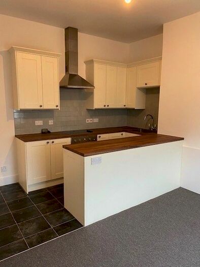 2 Bedroom Flat To Rent In Walton Road, London KT8