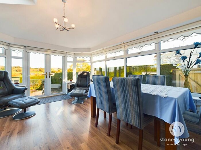2 Bedroom Detached Bungalow For Sale In Columbia Way, Blackburn, BB2