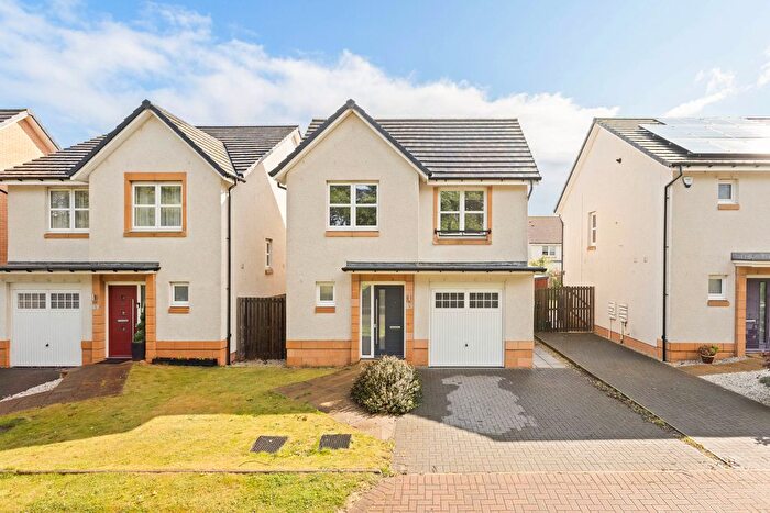3 Bedroom Detached House For Sale In Bill Douglas Grove, Newcraighall, Musselburgh, EH21