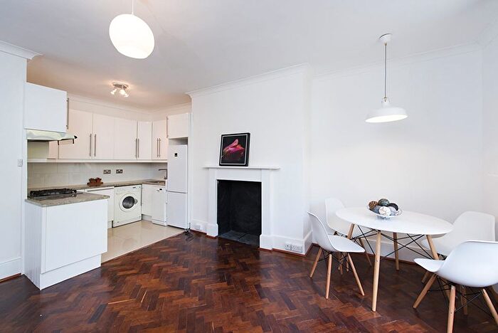 1 Bedroom Flat To Rent In Highbury Hill, Highbury, London, N5
