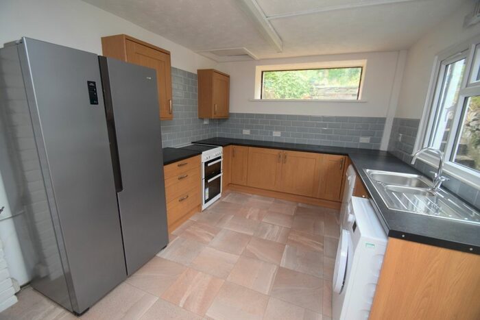 5 Bedroom Terraced House To Rent In Trevethan Road, Falmouth TR11