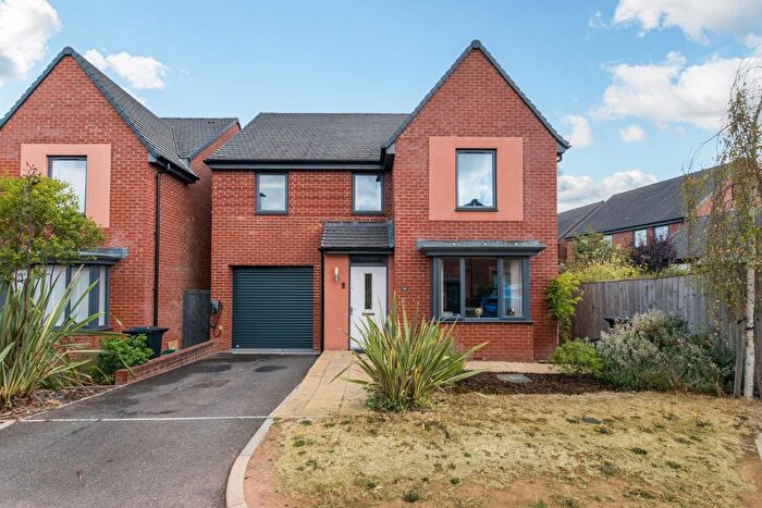 4 Bedroom Detached House For Sale In Barnade View, Tithebarn, Exeter, EX1