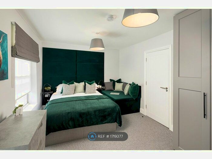 2 Bedroom Flat To Rent In High Street, Wellingborough, NN8