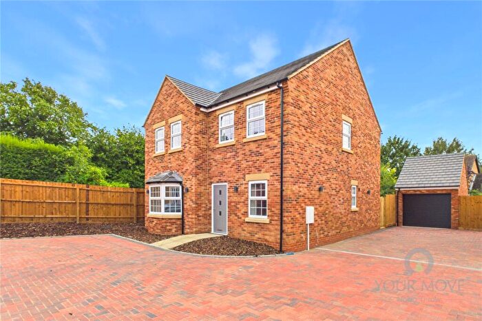 4 Bedroom Detached House For Sale In Rockingham Mews, Kettering, Northamptonshire, NN16