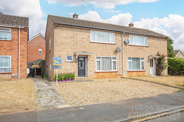 2 Bedroom Semi Detached House For Sale In Halford Close, Attleborough, NR17