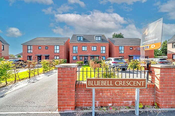 3 Bedroom Semi-Detached House For Sale In Bluebell Crescent, Walsall, WS3