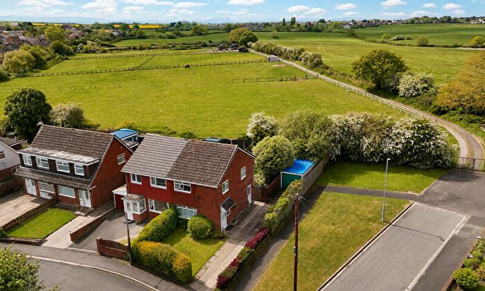 3 Bedroom Semi-Detached House For Sale In Chatsworth Road, Wirral, CH61