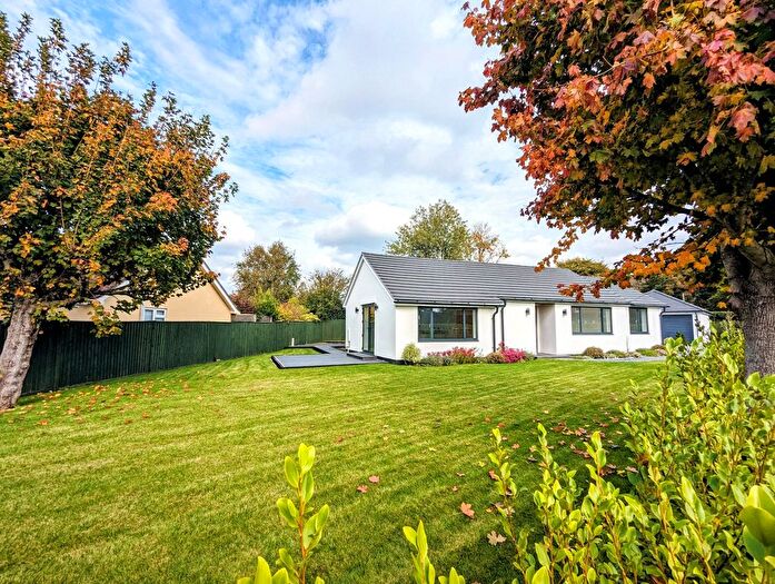 3 Bedroom Bungalow For Sale In Hollies Close, Sway, Lymington, Hampshire, SO41