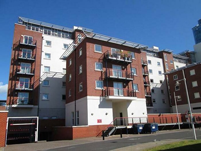 2 Bedroom Flat To Rent In Gunwharf Quays, PO1