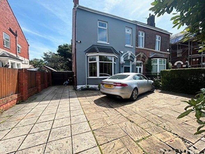 5 Bedroom Property To Rent In Prescot Road, St. Helens, WA10