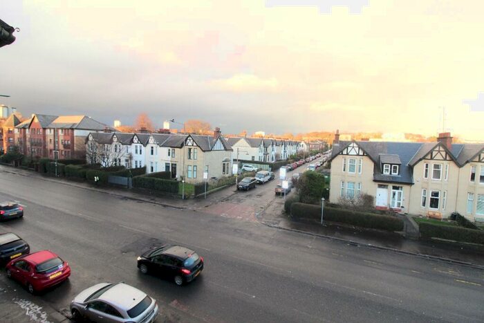 2 Bedroom Flat To Rent In Dumbarton Road, Scotstoun, Glasgow, G14