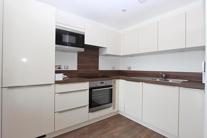 1 Bedroom Apartment To Rent In Cornmill Lane, London, Greater London, SE13