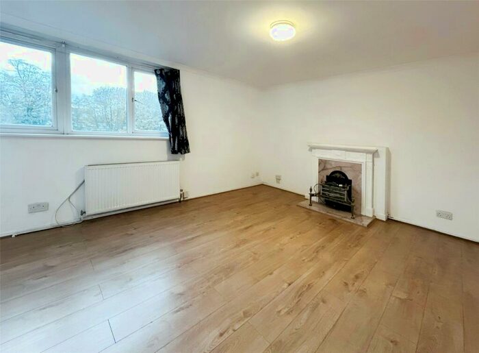 1 Bedroom Flat To Rent In Edge Hill, London, SE18