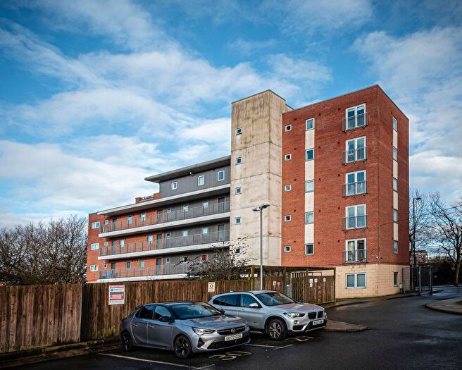 2 Bedroom Flat For Sale In Park Lane, Liverpool, L1