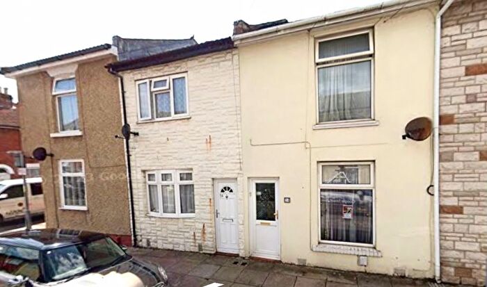 2 Bedroom Terraced House To Rent In Cuthbert Road, Portsmouth, PO1