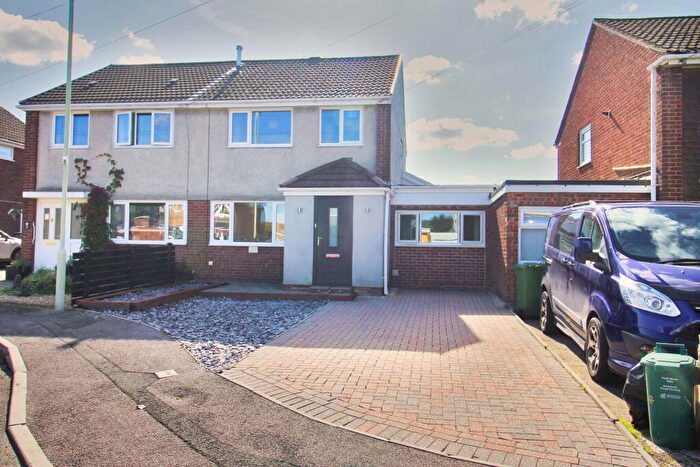 3 Bedroom Semi-Detached House To Rent In Colbourne Road, Beddau, CF38