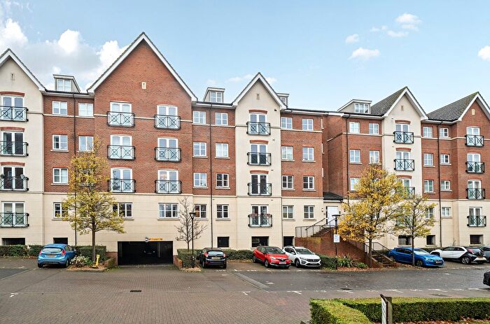 1 Bedroom Flat For Sale In Viridian Square, Aylesbury, HP21