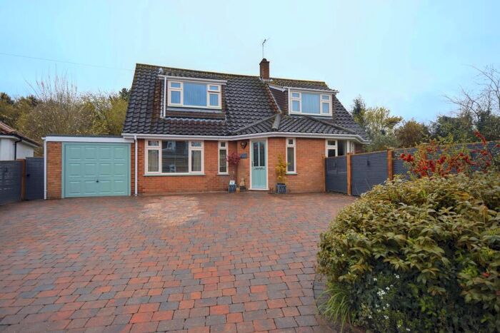 3 Bedroom Detached House For Sale In Watery Lane, Louth, LN11