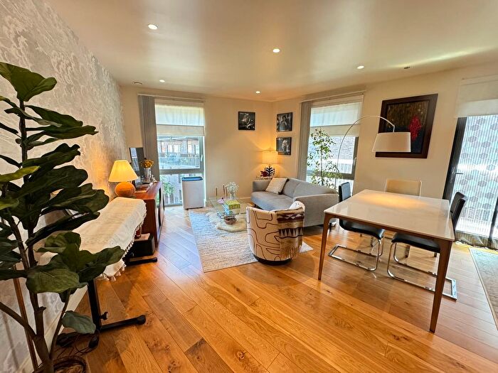 2 Bedroom Flat To Rent In Bywell Place, London, E16
